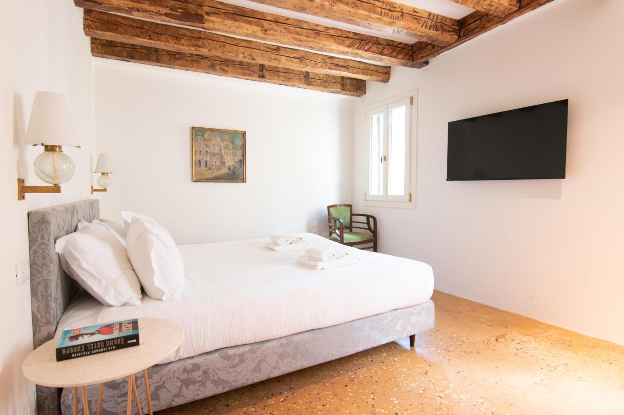 Roof-top Terrace Vicino San Marco E Canale Grande Apartamento *